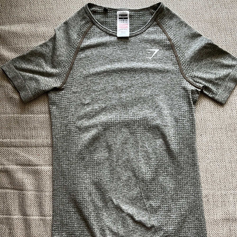 Gymshark Shirt